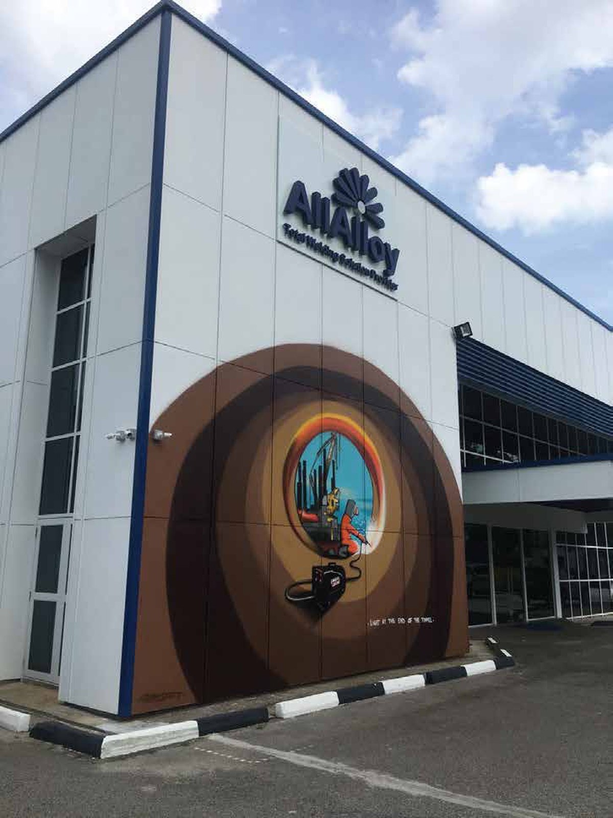 Allalloy · Tuas — facade signage & mural