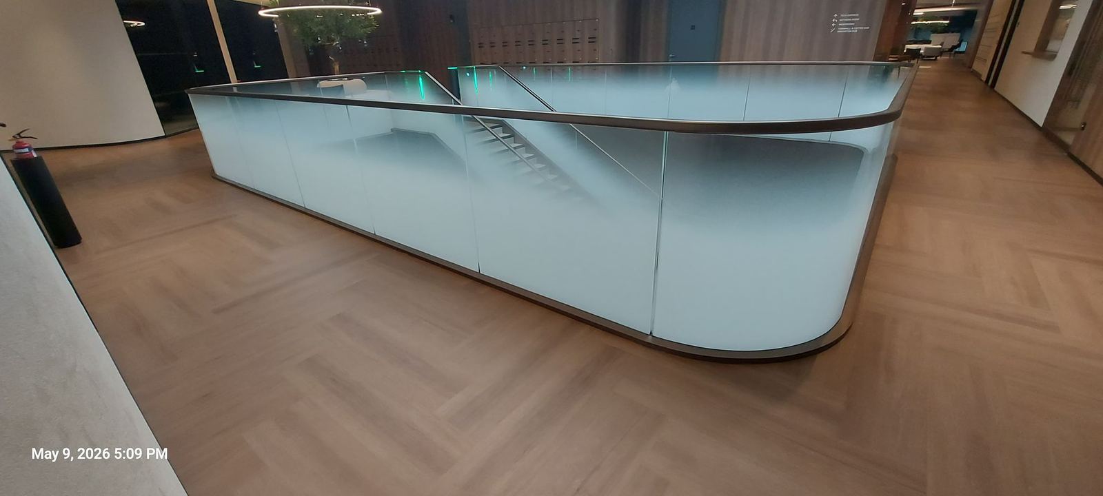 Staircase glass — customised gradient sticker